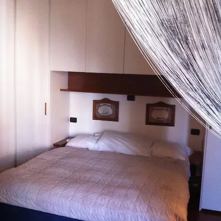Bed and breakfast E.r. *